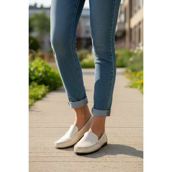 Valley Lane Womens Ivory Leather Loafers Slip-On Comfort Shoes Size 9.5M - Picture 4 of 13
